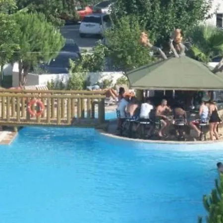 Bite's Adam's Hotel's Szálloda