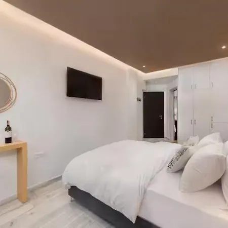 Bite's Adam's Hotel's 5*